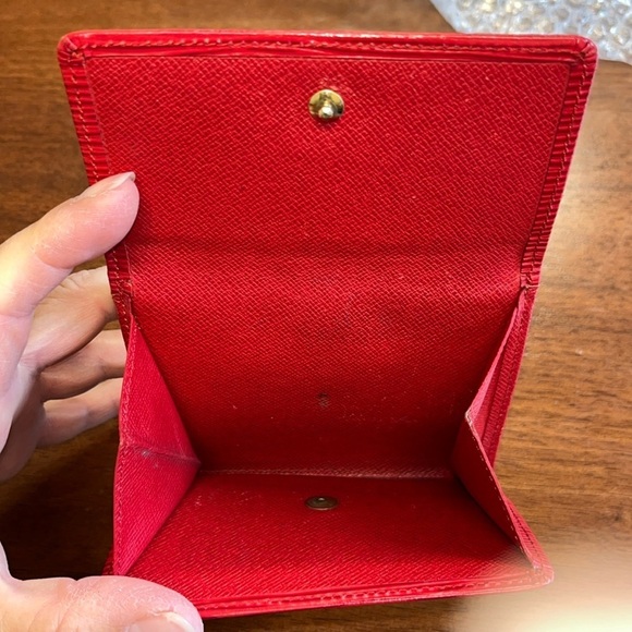 EUC Louis Vuitton Red Epi Compact Wallet - Picture 5 of 9